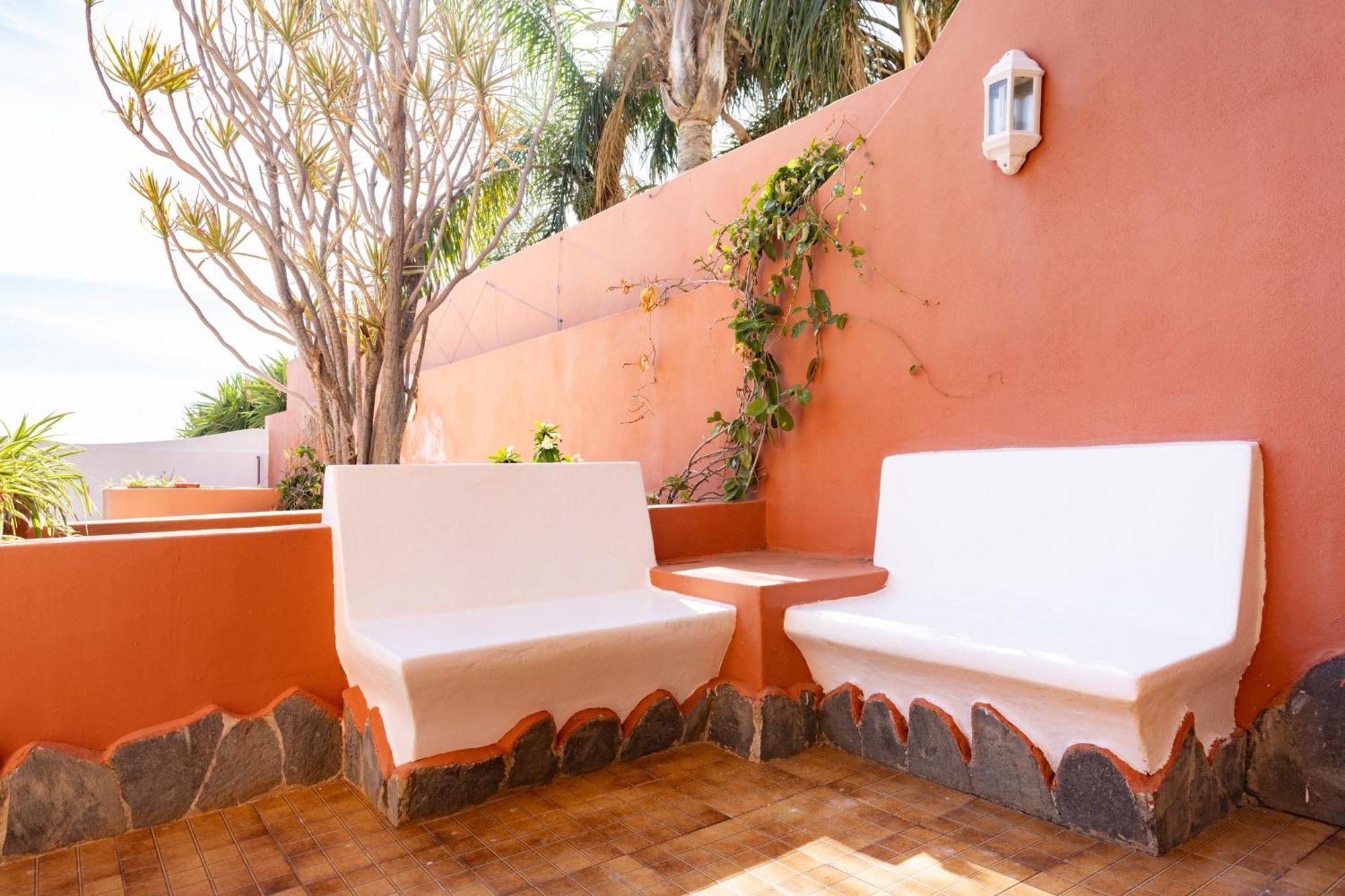 One & Only Sports And Relax Villa Heated Pool By Eden Rentals Tabaiba Bagian luar foto