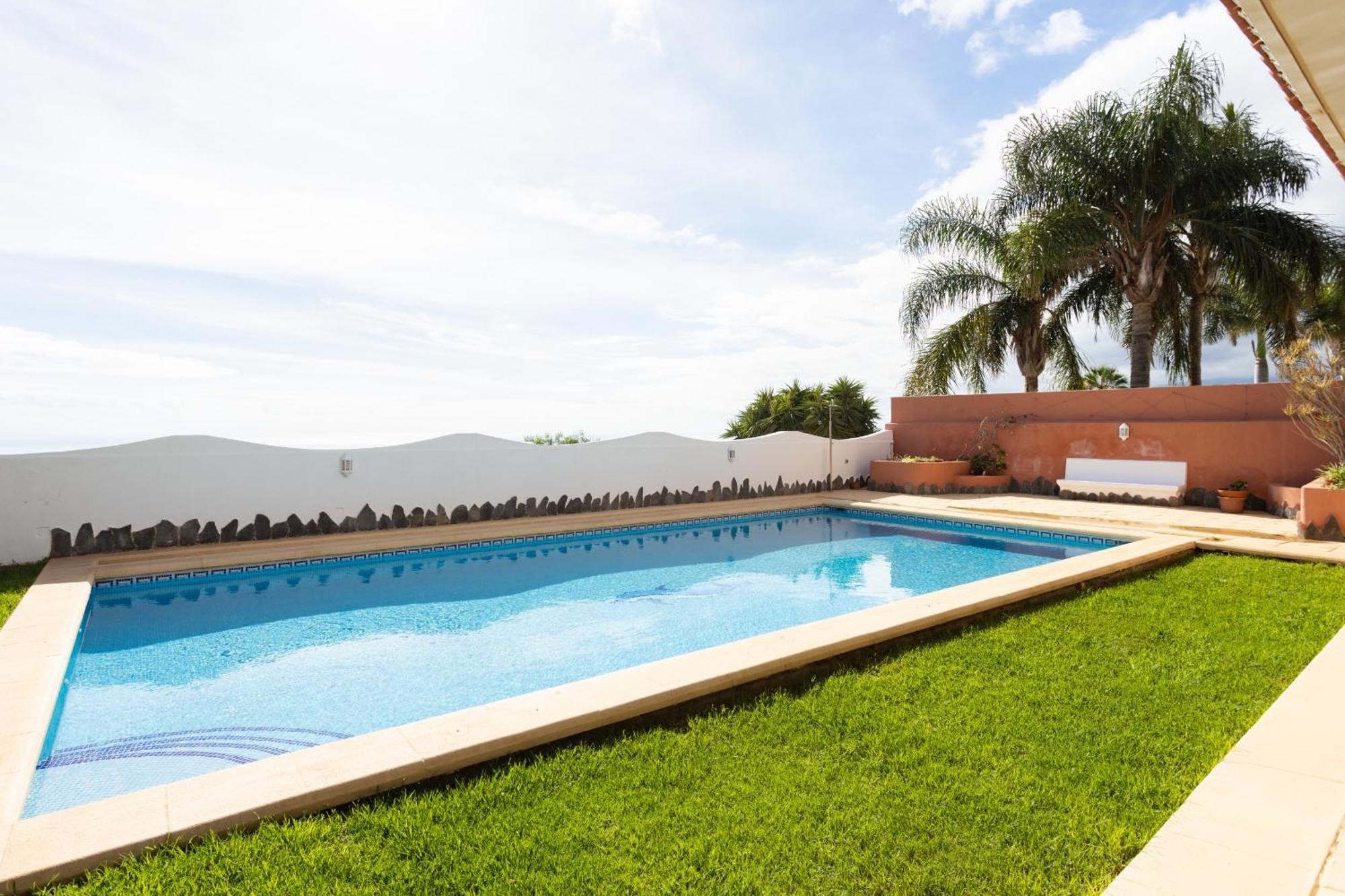 One & Only Sports And Relax Villa Heated Pool By Eden Rentals Tabaiba Bagian luar foto