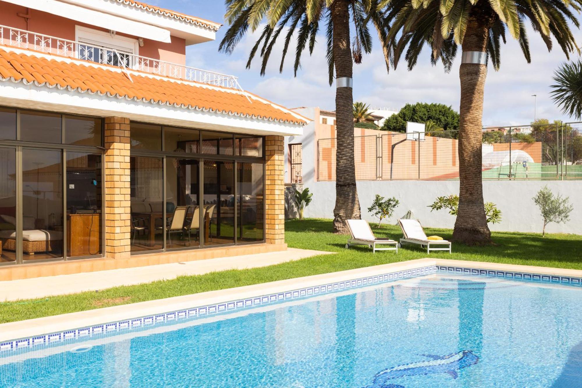One & Only Sports And Relax Villa Heated Pool By Eden Rentals Tabaiba Bagian luar foto